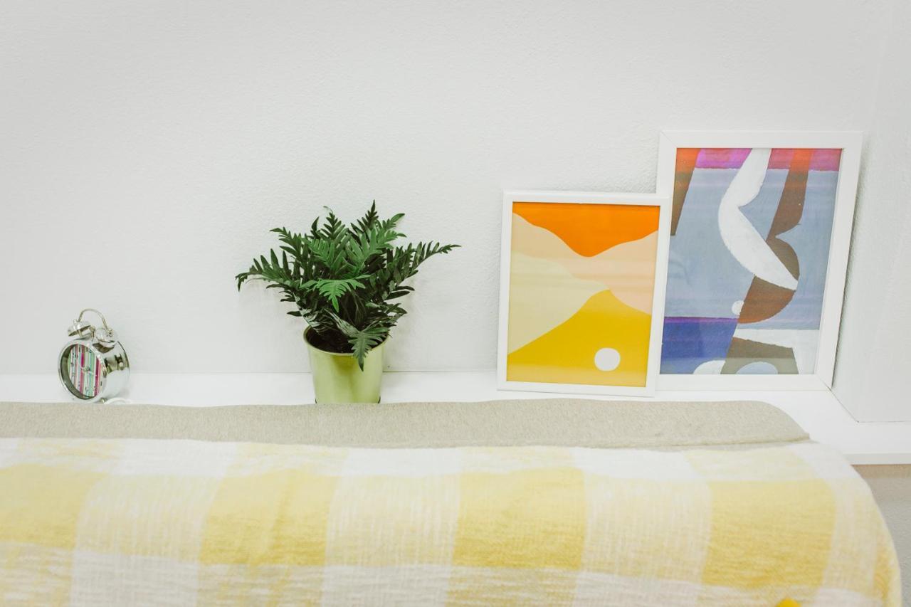 Mellow Yellow Komotiní Ngoại thất bức ảnh